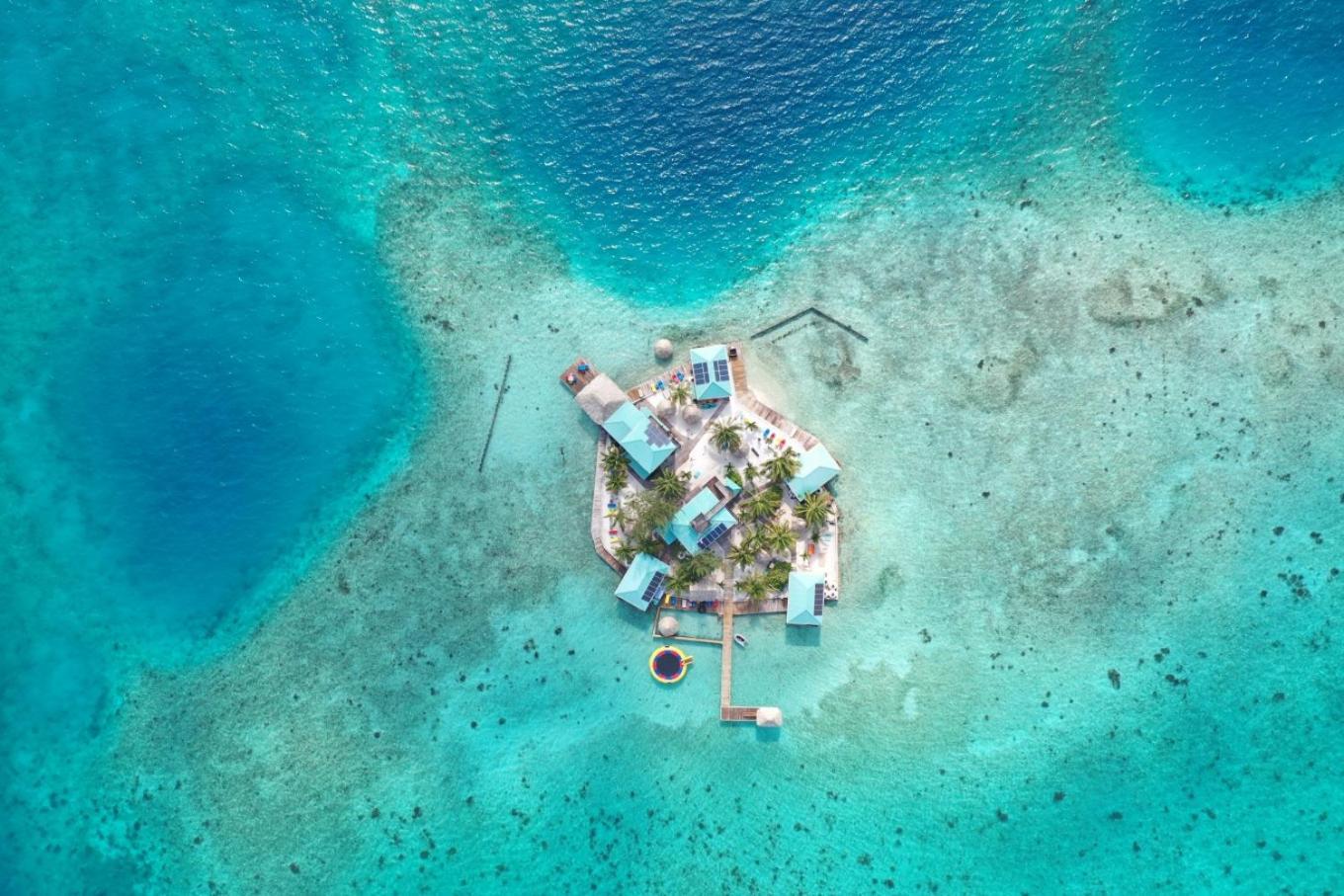 King Lewey'S Island Resort Placencia 外观 照片
